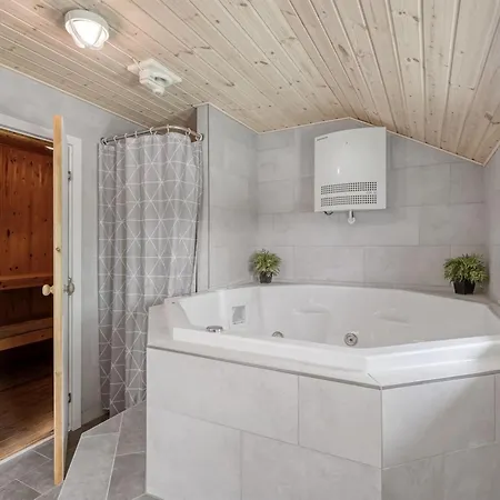 Dom wakacyjny Akule - 10km From The Sea By Interhome