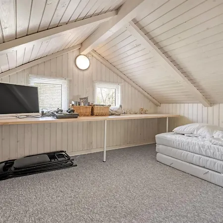 Dom wakacyjny Akule - 10km From The Sea By Interhome Oksbøl